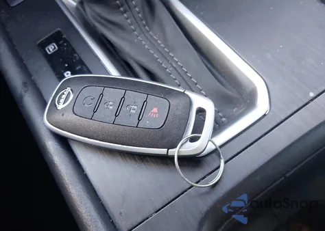 2025 Nissan Kicks Sv Intelligent Awd from USA, damaged, VIN 3N8AP6CB4SL406101